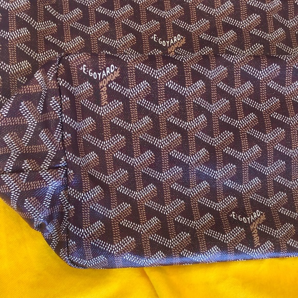 ❌SOLD❌ Goyard Saint Louis Tote PM Burgundy - Picture 3 of 8